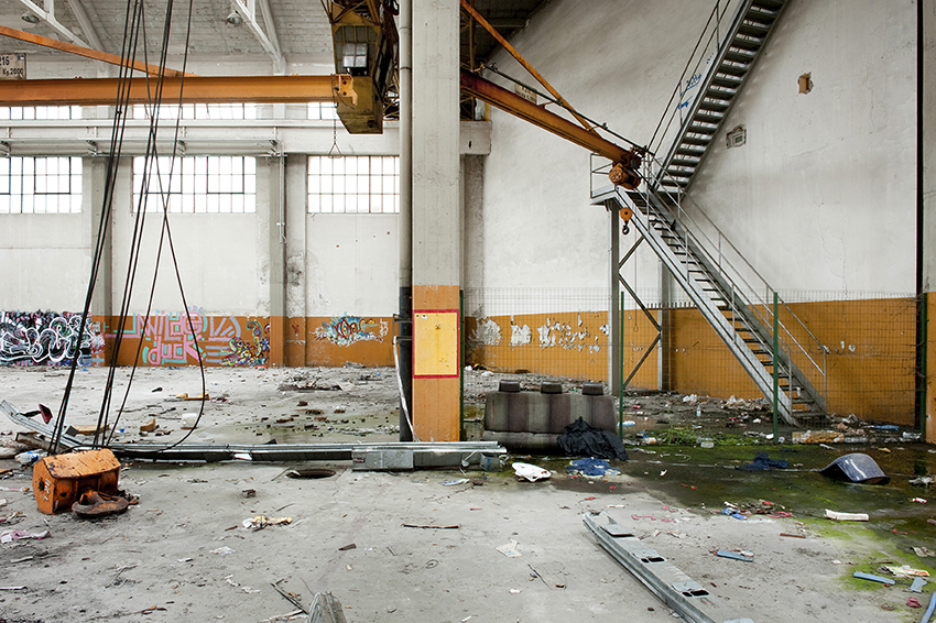 Fotografia di Francesca Cirilli “Habitat (La fabbrica è piena)” 2013